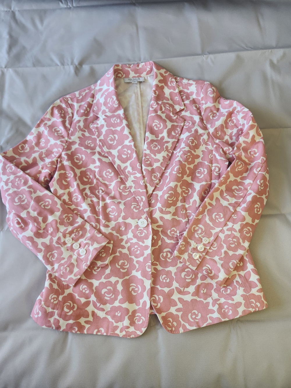Ann Taylor Pink Floral Notch-Lapel Blazer